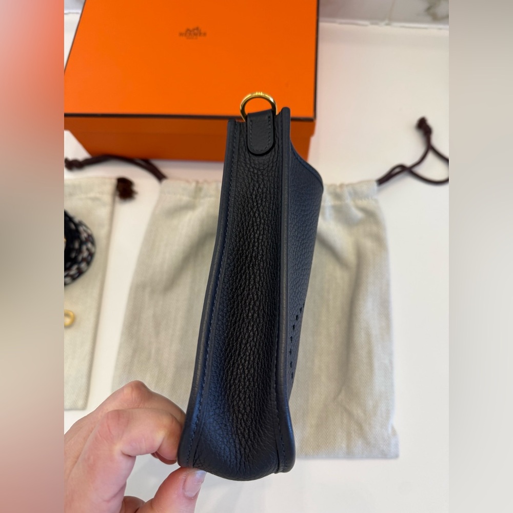 Hermès Evelyne TPM Taurillon Clemence Crossbody Bag -Caban - Picture 7 of 11